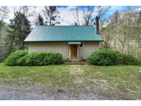 115 Creekside Lane Erwin Tn 37650, Erwin, TN 37650 photo 3