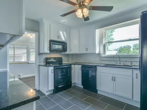 403 Main Avenue Erwin Tn 37650, Erwin, TN 37650 photo 5