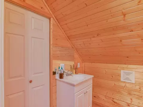 317 Willow Avenue Erwin Tn 37650, Erwin, TN 37650 photo 18