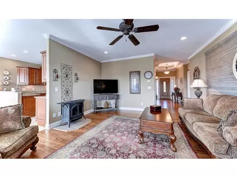 1163 Cliffview Circle Gray Tn 37615, Gray, TN 37615 photo 6