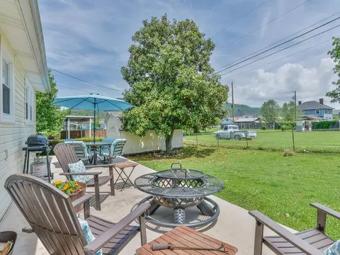 323 Catawba Street Erwin Tn 37650, Erwin, TN 37650 photo 7