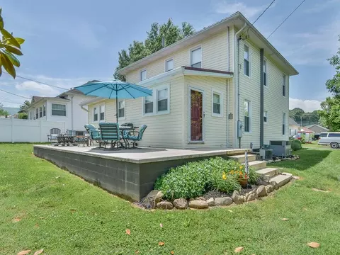 323 Catawba Street Erwin Tn 37650, Erwin, TN 37650 photo 3