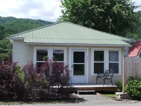 401 Jackson Avenue Erwin Tn 37650, Erwin, TN 37650 photo 1