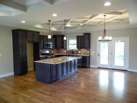 1332 Savin Falls Gray Tn 37615, Gray, TN 37615 photo 6