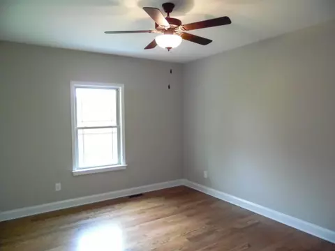 1332 Savin Falls Gray Tn 37615, Gray, TN 37615 photo 9