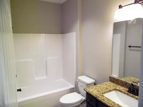 1332 Savin Falls Gray Tn 37615, Gray, TN 37615 photo 11