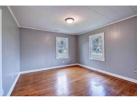 129 Ruby Avenue Elizabethton Tn 37643, Elizabethton, TN 37643 photo 16