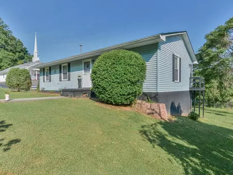 645 Elm Avenue Erwin Tn 37650, Erwin, TN 37650 photo 3