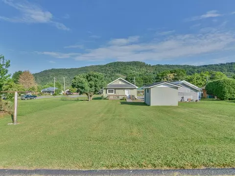 1032 Elm Avenue Erwin Tn 37650, Erwin, TN 37650 photo 34