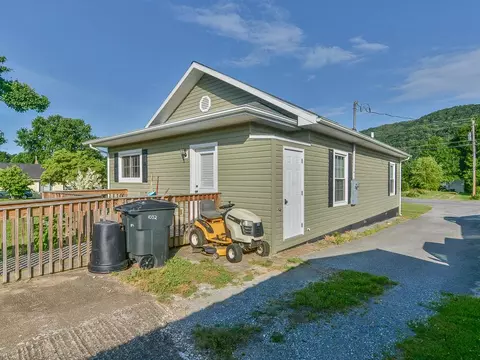 1032 Elm Avenue Erwin Tn 37650, Erwin, TN 37650 photo 32