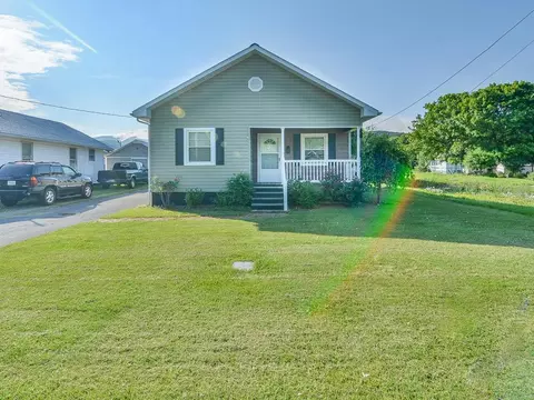 1032 Elm Avenue Erwin Tn 37650, Erwin, TN 37650 photo 1