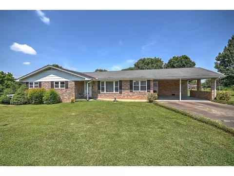 133 Smithdale Boulevard Limestone Tn 37681, Limestone, TN 37681 photo 3