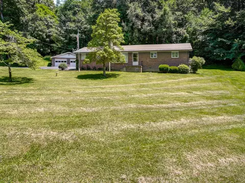 738 Grove Avenue Erwin Tn 37650, Erwin, TN 37650 photo 1