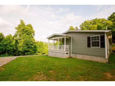 12015 Chipmunk Drive Pound Va 24279, Pound, VA 24279 photo 32