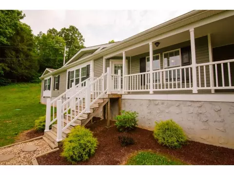 12015 Chipmunk Drive Pound Va 24279, Pound, VA 24279 photo 5