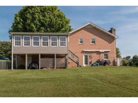 19574 Mccray Drive Abingdon Va 24211, Abingdon, VA 24211 photo 2