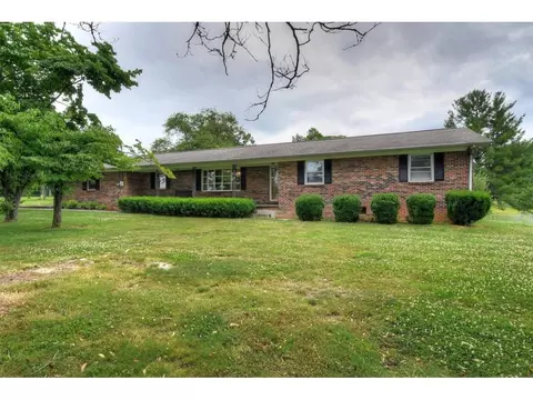 155 Hale Drive Gray Tn 37615, Gray, TN 37615 photo 2