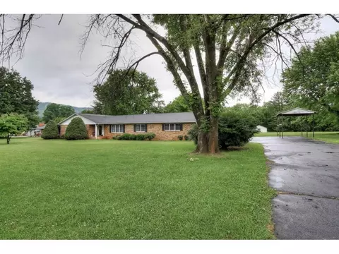 939 9th Erwin Tn 37650, Erwin, TN 37650 photo 3
