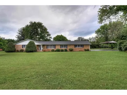 939 9th Erwin Tn 37650, Erwin, TN 37650 photo 4