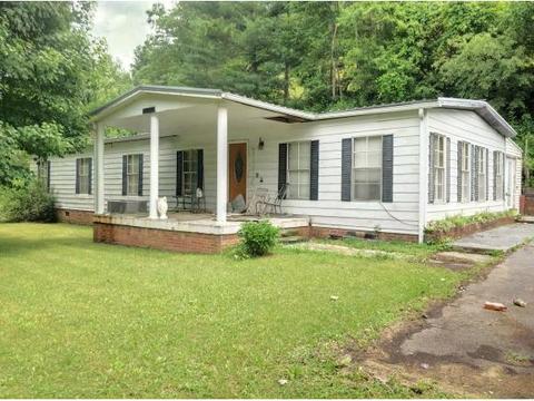 10442 Bold Camp Rd, Pound, VA 24279 photo 1