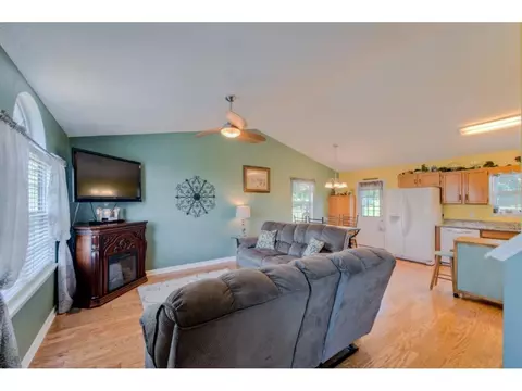 254 Springview Drive Gray Tn 37615, Gray, TN 37615 photo 2