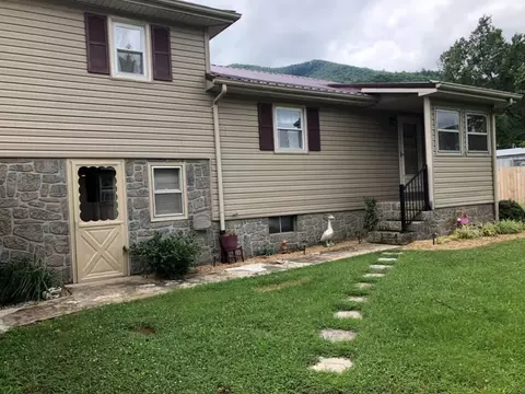 115 Betty Street Hampton Tn 37658, Hampton, TN 37658 photo 6