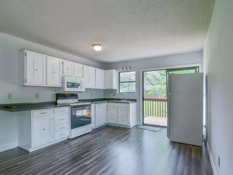 1990 Michael Drive Johnson City Tn 37604, Johnson City, TN 37604 photo 5