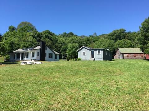 1740 Worley Rd Banner Elk Nc 28604 Mls 409458 Movoto Com