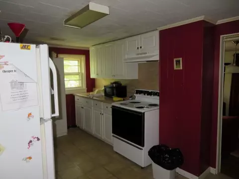 317 Pine Street, Erwin, TN 37650 photo 6