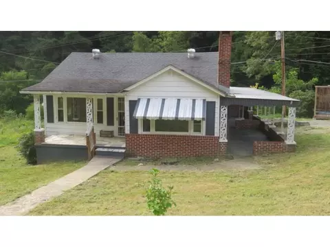 9027 Birchfield Road Pound Va 24279, Pound, VA 24279 photo 5