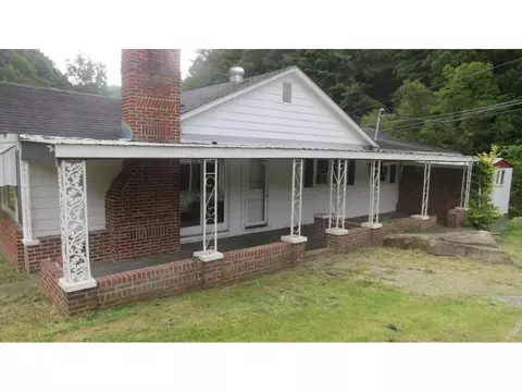 9027 Birchfield Road Pound Va 24279, Pound, VA 24279 photo 7