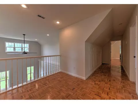 105 Hawk Lane Gray Tn 37615, Gray, TN 37615 photo 26