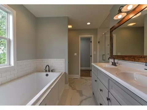 105 Hawk Lane Gray Tn 37615, Gray, TN 37615 photo 15