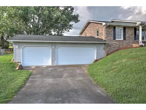 95 Spring Lane Fall Branch Tn 37656, Fall Branch, TN 37656 photo 4