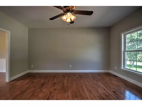 130 Cherry Lane Fall Branch Tn 37656, Fall Branch, TN 37656 photo 6