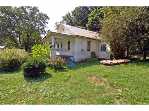 103 Ed Stout Road Hampton Tn 37658, Hampton, TN 37658 photo 12