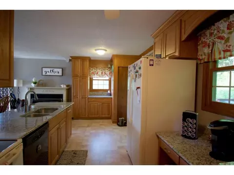 347 Rolling Hills Road Erwin Tn 37650, Erwin, TN 37650 photo 7