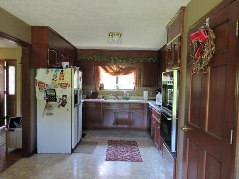 166 Mountain Road Pounding Mill Va 24637, Pounding Mill, VA 24637 photo 5