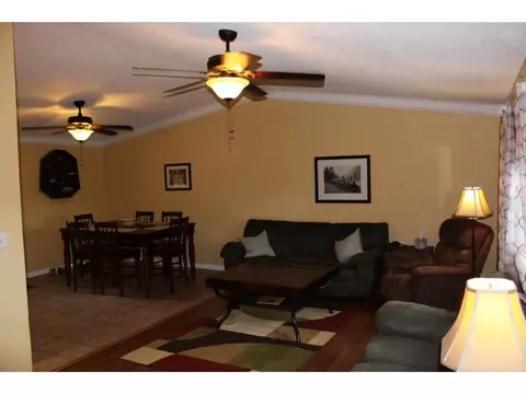 812 Old Stage Road Gray Tn 37615, Gray, TN 37615 photo 4