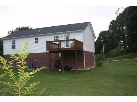 138 Molton Gray Tn 37615, Gray, TN 37615 photo 3