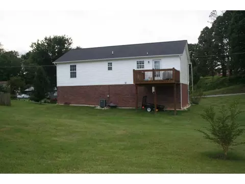 138 Molton Gray Tn 37615, Gray, TN 37615 photo 5