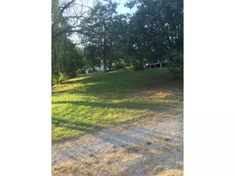1050 Roaring Fork Road Greeneville Tn 37745, Greeneville, TN 37745 photo 15