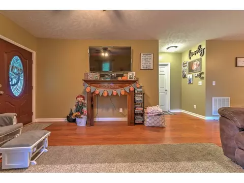 394 Browns Branch Road Hampton Tn 37658, Hampton, TN 37658 photo 11