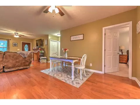 394 Browns Branch Road Hampton Tn 37658, Hampton, TN 37658 photo 16