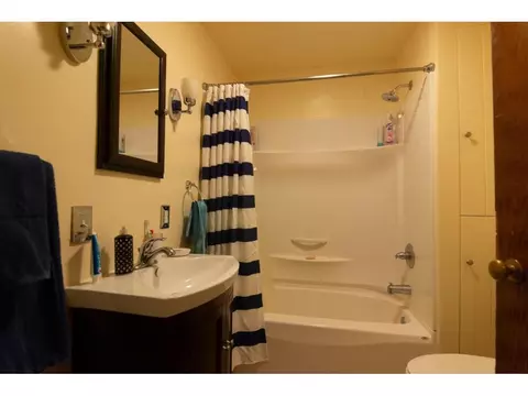 1112 Fairmount Bristol Va 24201, Bristol, VA 24201 photo 6