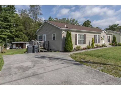 110 Hickory Road Bristol Tn 37620, Bristol, TN 37620 photo 2