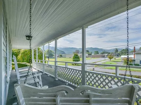 523 Gay Street Erwin Tn 37650, Erwin, TN 37650 photo 10