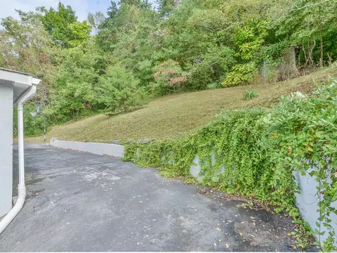 523 Gay Street Erwin Tn 37650, Erwin, TN 37650 photo 6
