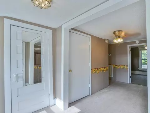 523 Gay Street Erwin Tn 37650, Erwin, TN 37650 photo 24