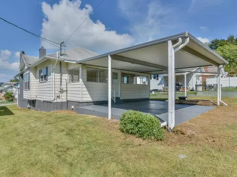 220 Alabama Avenue Erwin Tn 37650, Erwin, TN 37650 photo 9